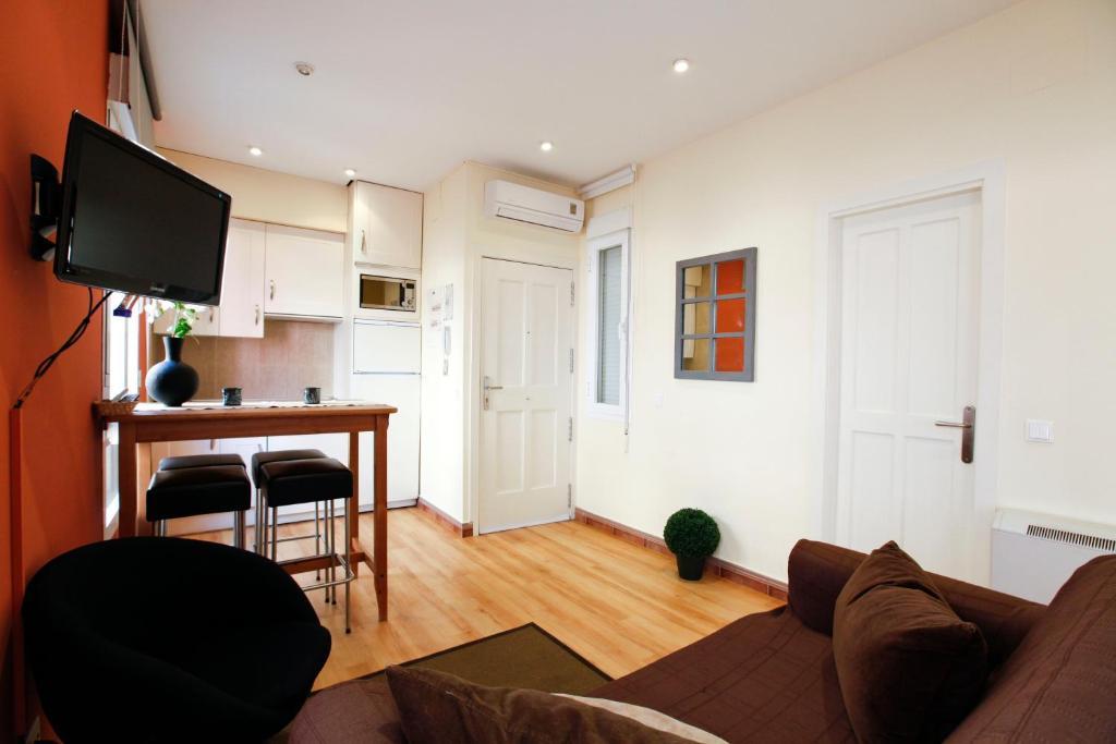 Apartamento Tirso De Molina Madrid Exterior photo